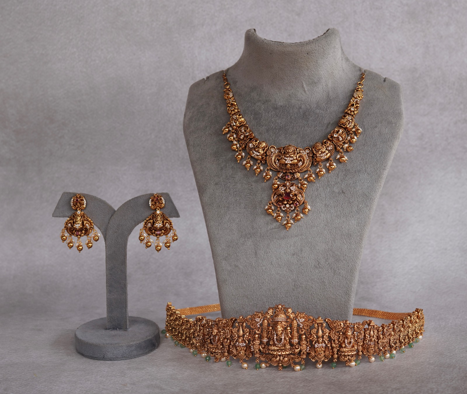Bridesmaid / Simple Collections