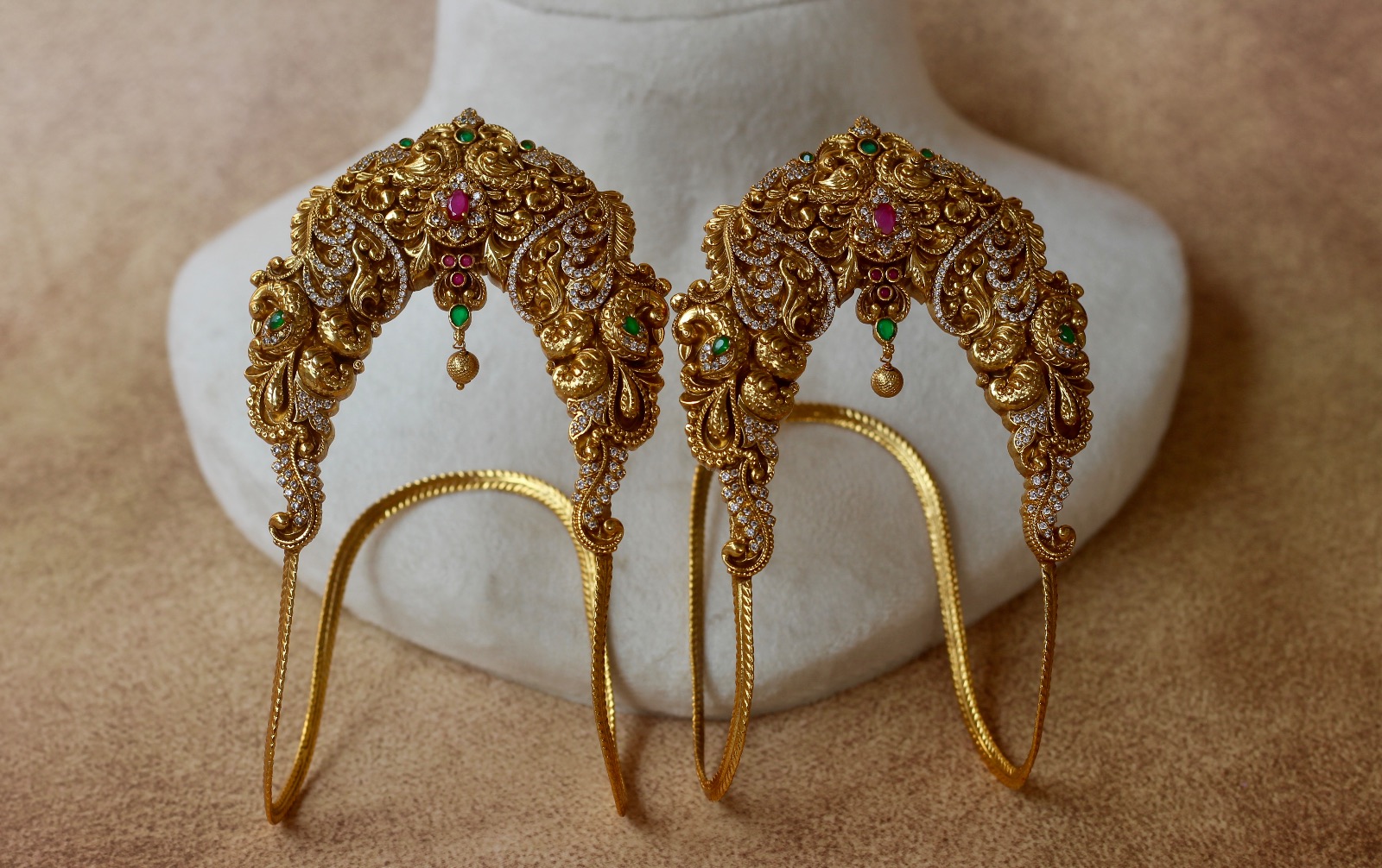 Vanki / Armlets